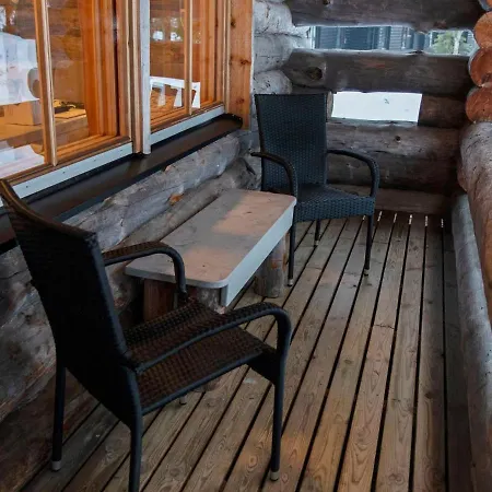 Feriehus Holiday Bellatsau 5- Kelovalkea *